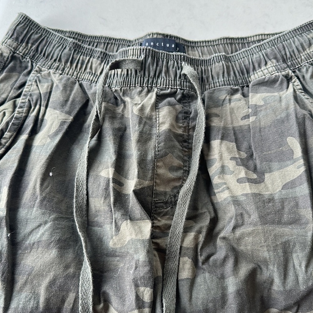 Cargo capris - Picture 2 of 3